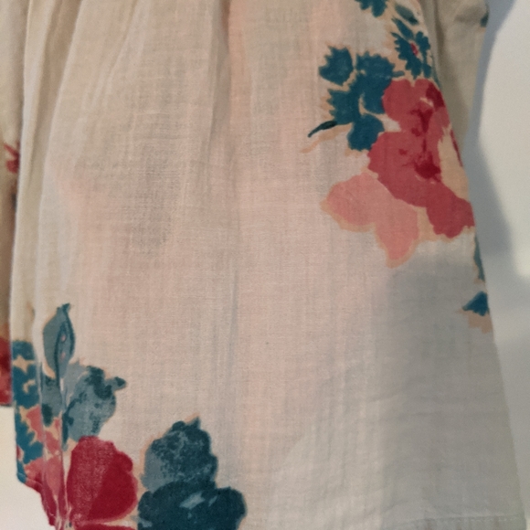 American Eagle,Flirty, Date Night Top - Picture 5 of 6